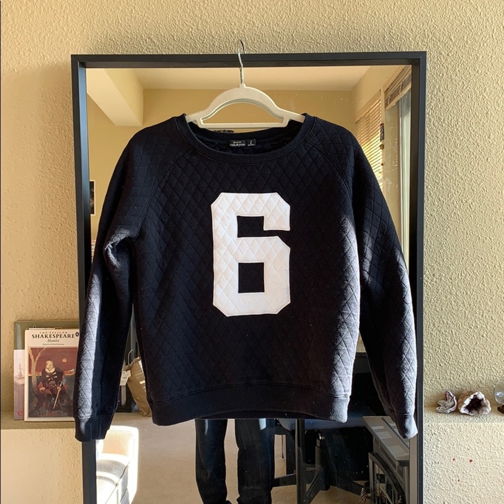 Black and white sweater